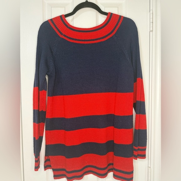 Ugly Christmas Sweater with Sequin Dog Design - Picture 4 of 5